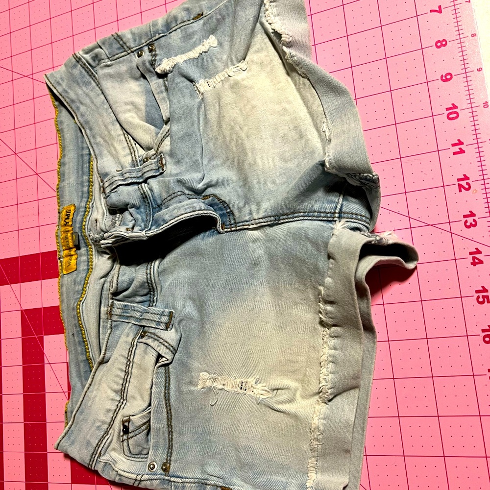 Butt enhancing shorts